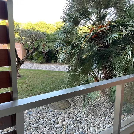 Herdade Dos Salgados-vila Lagoas אלבופיירה